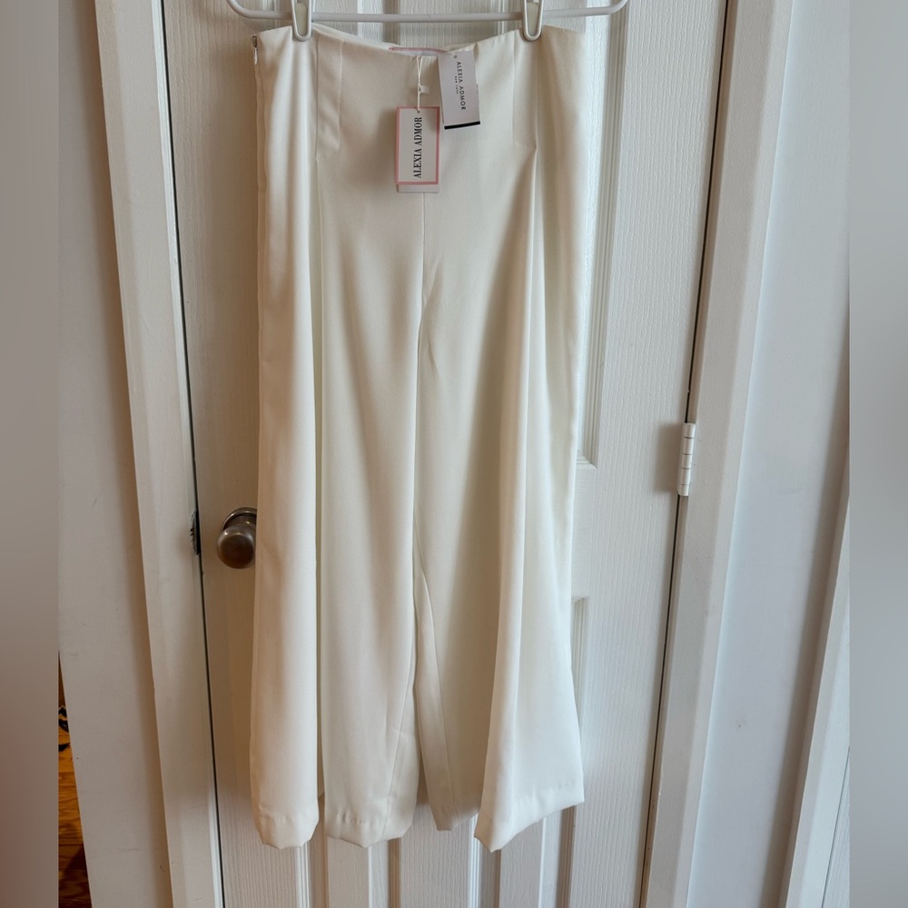 NWT Alexia Admor White wide leg pant
